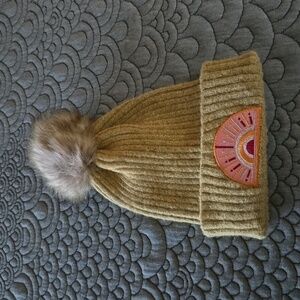 Virginia Wolf Winter Hat, os